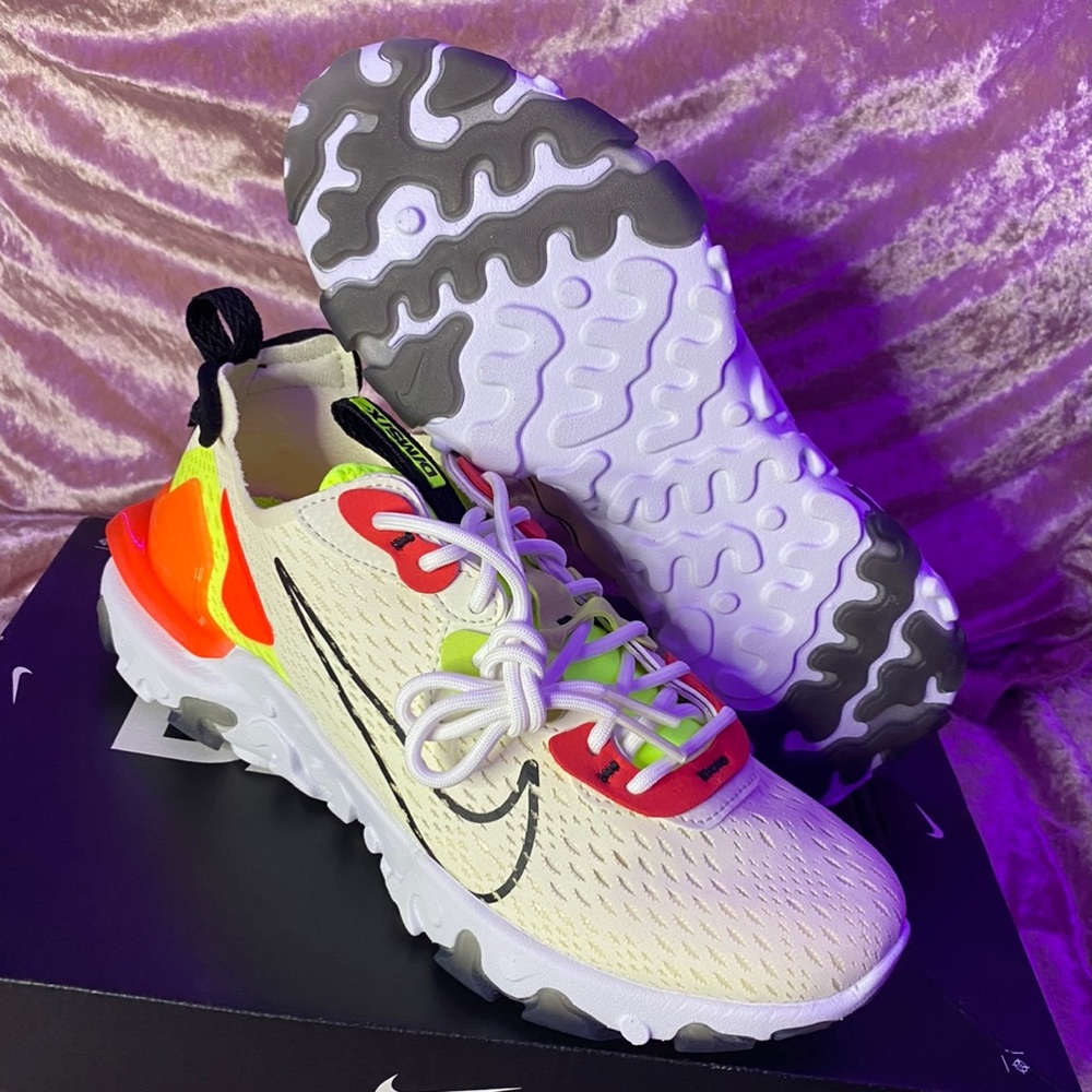 W Nike NSW React Vison